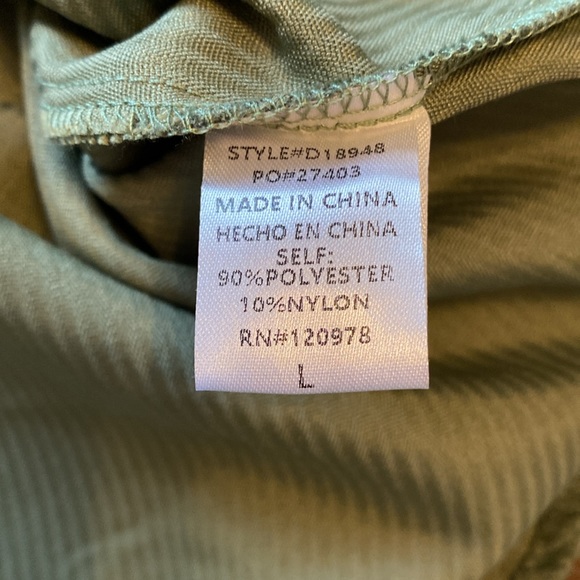 Entro Women’s Green Shirt/ Dress size large NWT - Picture 7 of 9